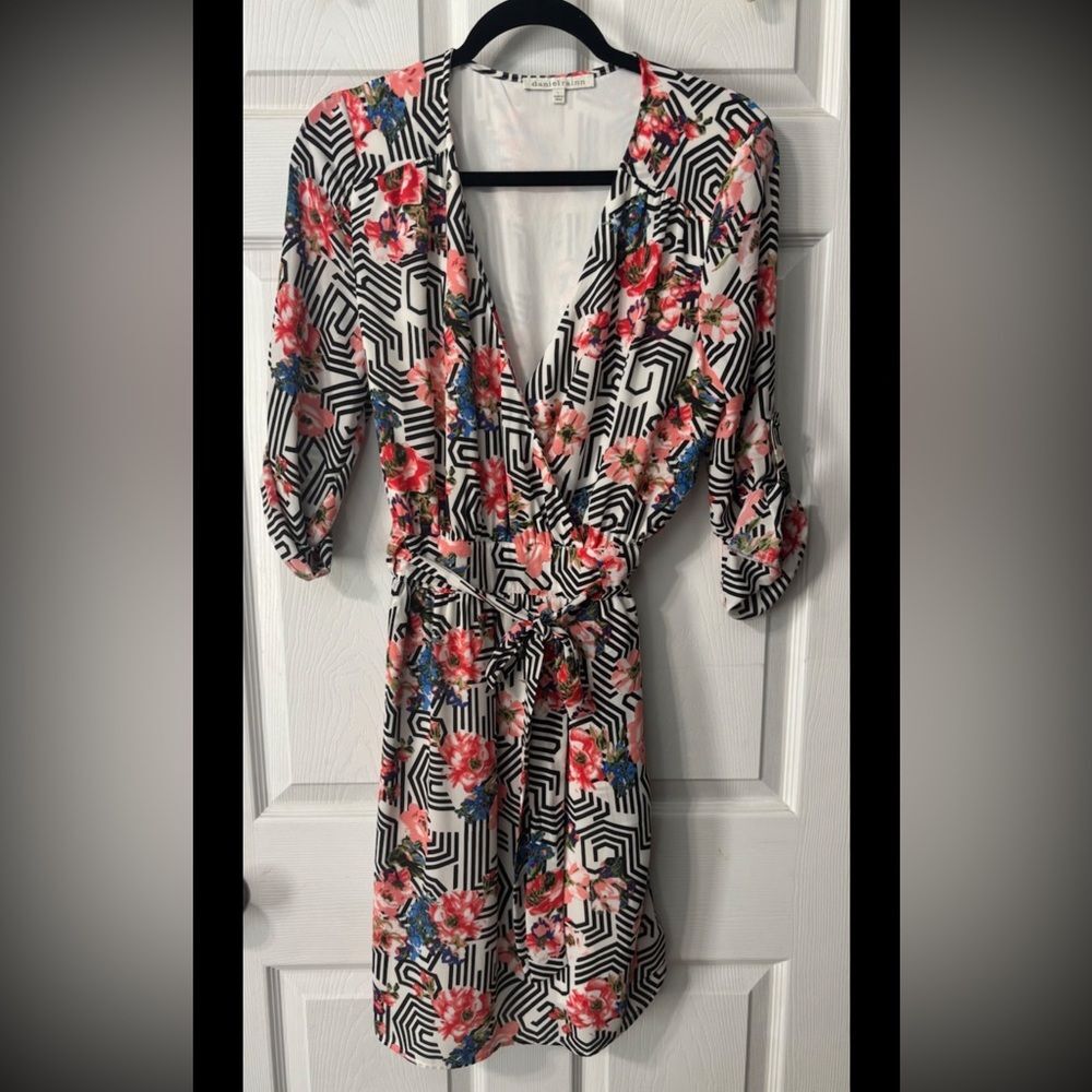 Daniel Rainn Geometric & Floral Print Shirt Dress Belted Sz Large Spring EUC